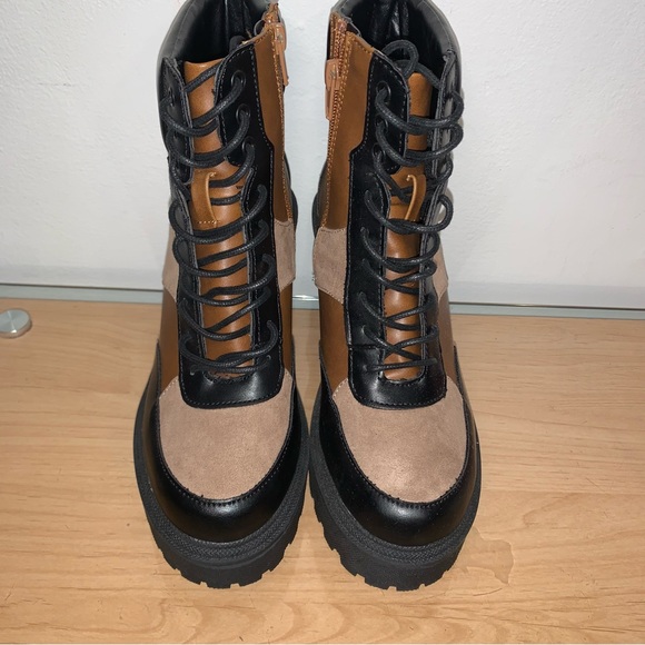 Steve Madden Madden Girl Ankle Black/Tan/Brown Patchwork Boots Women’s Size 8 - Picture 4 of 10